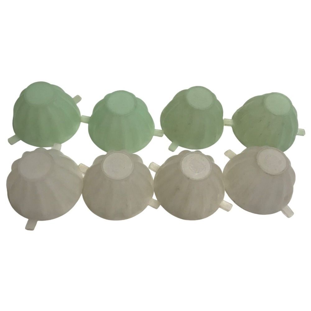 Vintage Set‎ of 8 Stanhome Plastic Jello Jelly Molds Mint Green and clear 3"